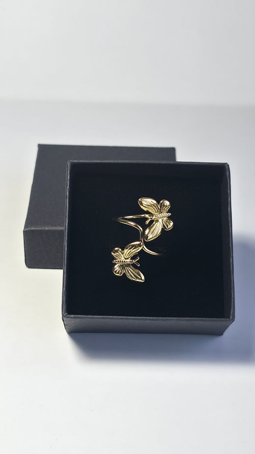 Anillo con doble mariposa