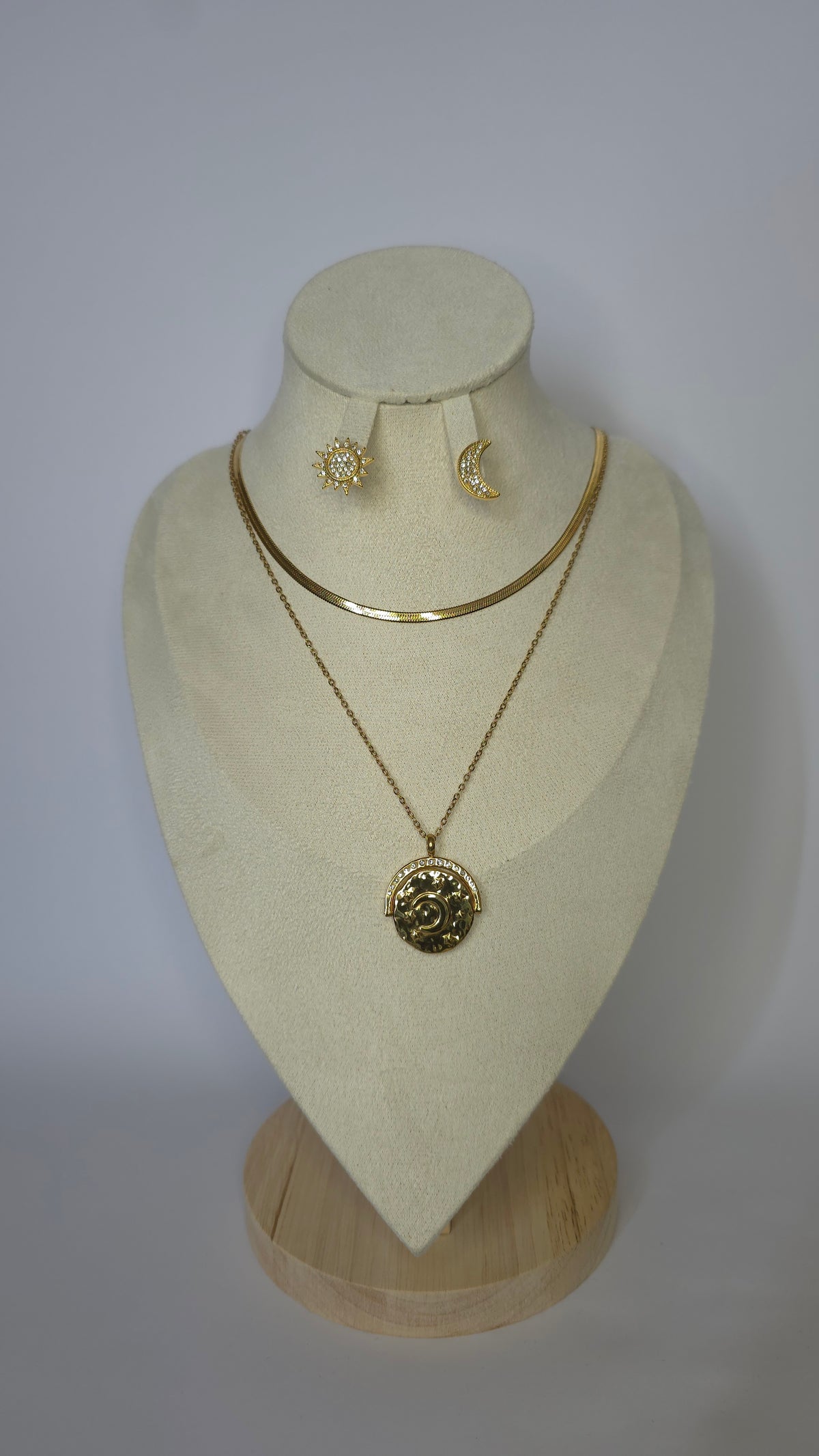 Conjunto collar y aros Sol & Luna