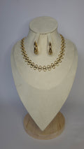 Conjunto collar trébol con aros redondos y pulsera