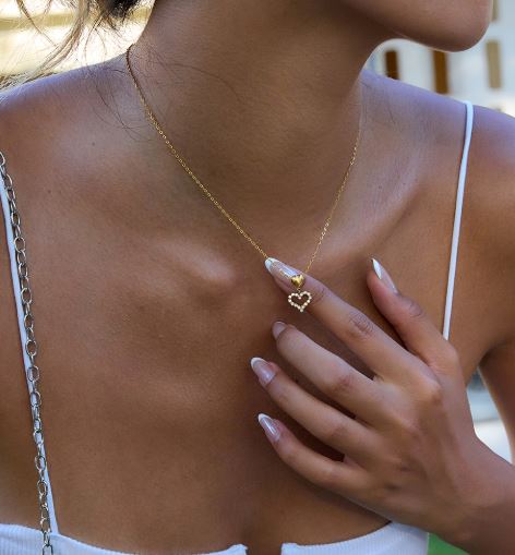 Collar romántico con colgante de corazón