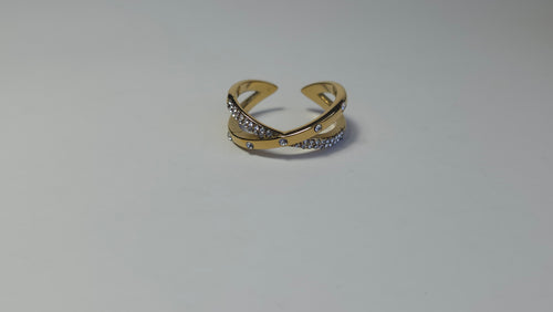 Anillo cruzado